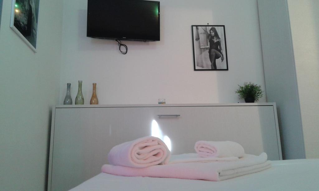 Holidays In Rome - Guesthouse Exteriör bild